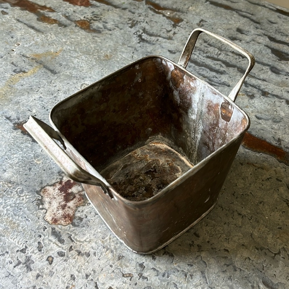 Antique Metal Basket Planter - Picture 4 of 6